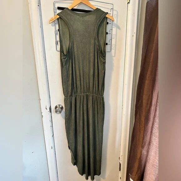 🍁La Meil - green high low dress with distressing look colouring. - Picture 7 of 8